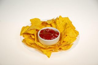 Nachos cu sos salsa