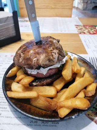 Burger Vegan w pieczarce portobello