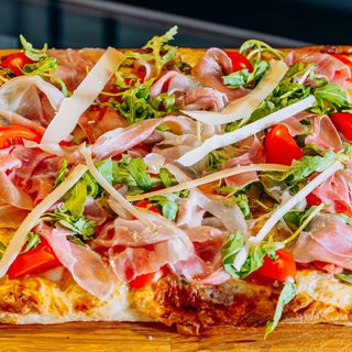PIZZA CRUDO 400G