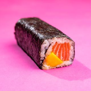 ROLL DE SALMÓ I MANGO