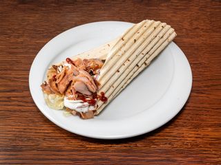 Piadina kebab