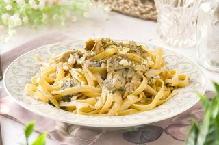 Tagliatelle con setas y trufa