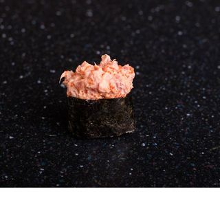 Гункан з креветкою