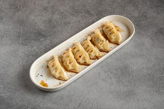 18.Gyozas de pollo (6 uds.)