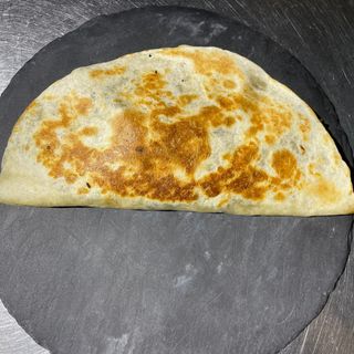 Quesadilla de cochinita Pibil