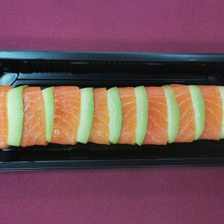 Uramaki Salmón