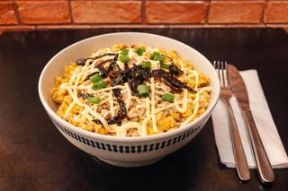 Bowl de Arroz com Atum e Maionese