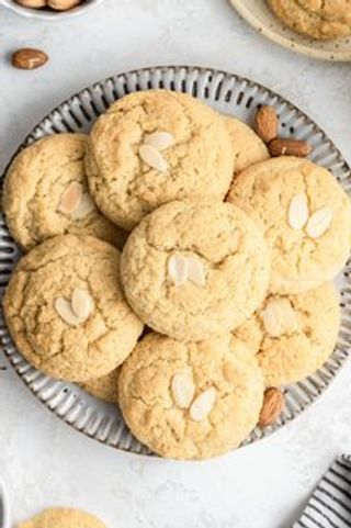 Fresh Almond Cookie