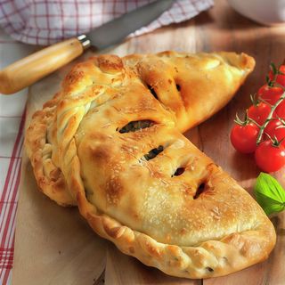 Calzone Capri