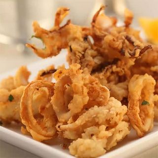 Calamares frescos fritos 
