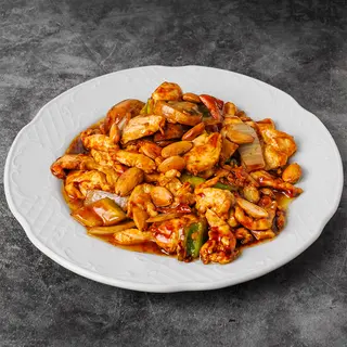 Pollo Con Almendras