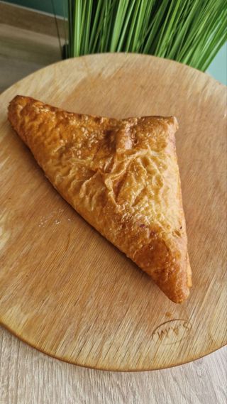 Слойка  з творогом(130г)