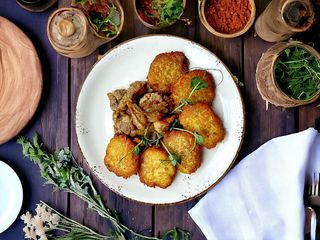 Деруни з м’ясною піджаркою (320g)