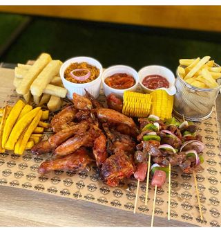 Midi Plater (Bbq, Chicken Jollof Rice, Sausage)