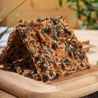 Енергийно блокче с микс от ядки изключително вкусно и зареждащо