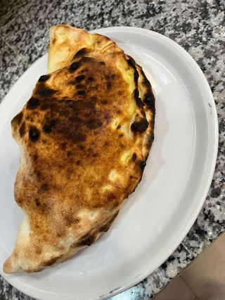 4 Stagioni (calzone)