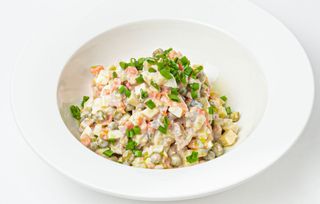 Оливье с курицей