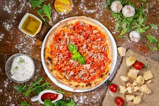 Pizza tonno fresh (post)