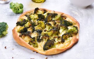 Bianca broccoli e salsiccia
