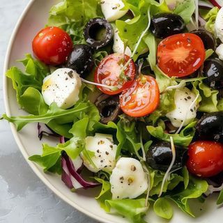 Ensalada De Rulo De Cabra