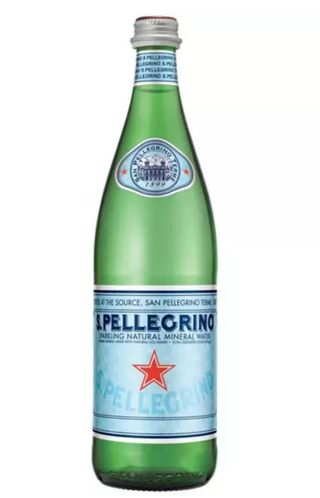 Água Italiana San Pellegrino c/gáz
