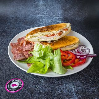 Strong Taste sendvič