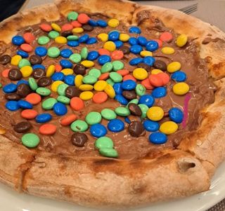Pizza M&M