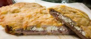 Cachopo De Cecina Y Queso De Cabra