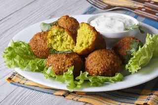 Menù piatto falafel