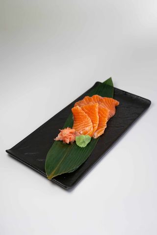 Sashimi  Losos 100g