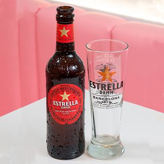 Cerveja "Estrela Damm"