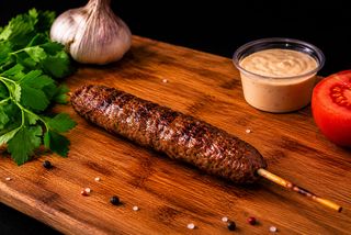 Espeto de Kafta
