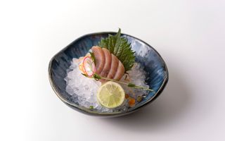 139. Sashimi tonno - 4 pezzi