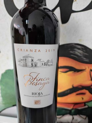 Botella Finca Besay crianza 75cl