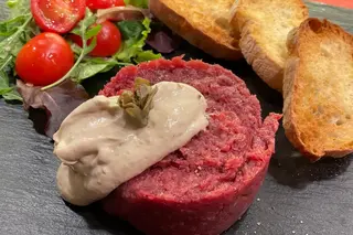 Tartare di manzo 150 g con salsa tonnata