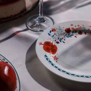 თეფში "ბროწეულები" პატარა