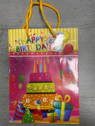 Подаръчна торбичка 24 см с торта