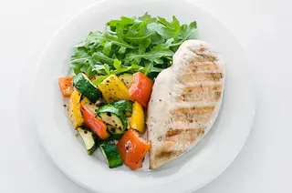 Pollo con verdure