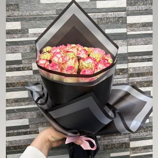 Bouquet 24 Fleurs Et 8 Ferrero