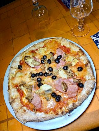 Pizza classica capricciosa