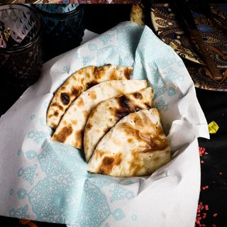Cheese Naan