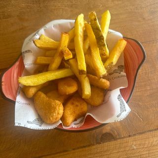 MENU DELICIAS DE POLLO CRUJIENTE 