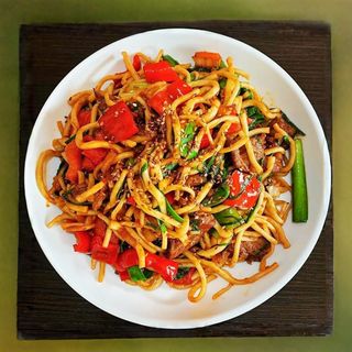 Ганбян цомян 干煸炒面