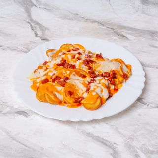 Patatas CHORIQUESO