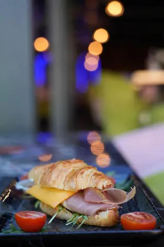 Croissant sandwich