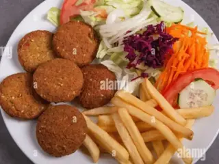 Duży talerz vege falafel