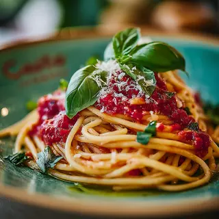Pasta con tomate