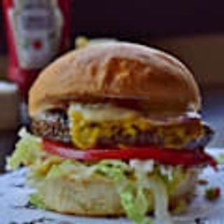 2 бр Classic Black Angus Burger