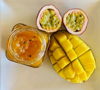 Mermelada De Mango Y Fruta De La Pasión