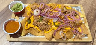 Nachos Caseros con Pulled Pork
